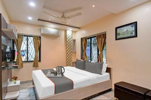 Dharmatala Inn Kolkata Exterior photo